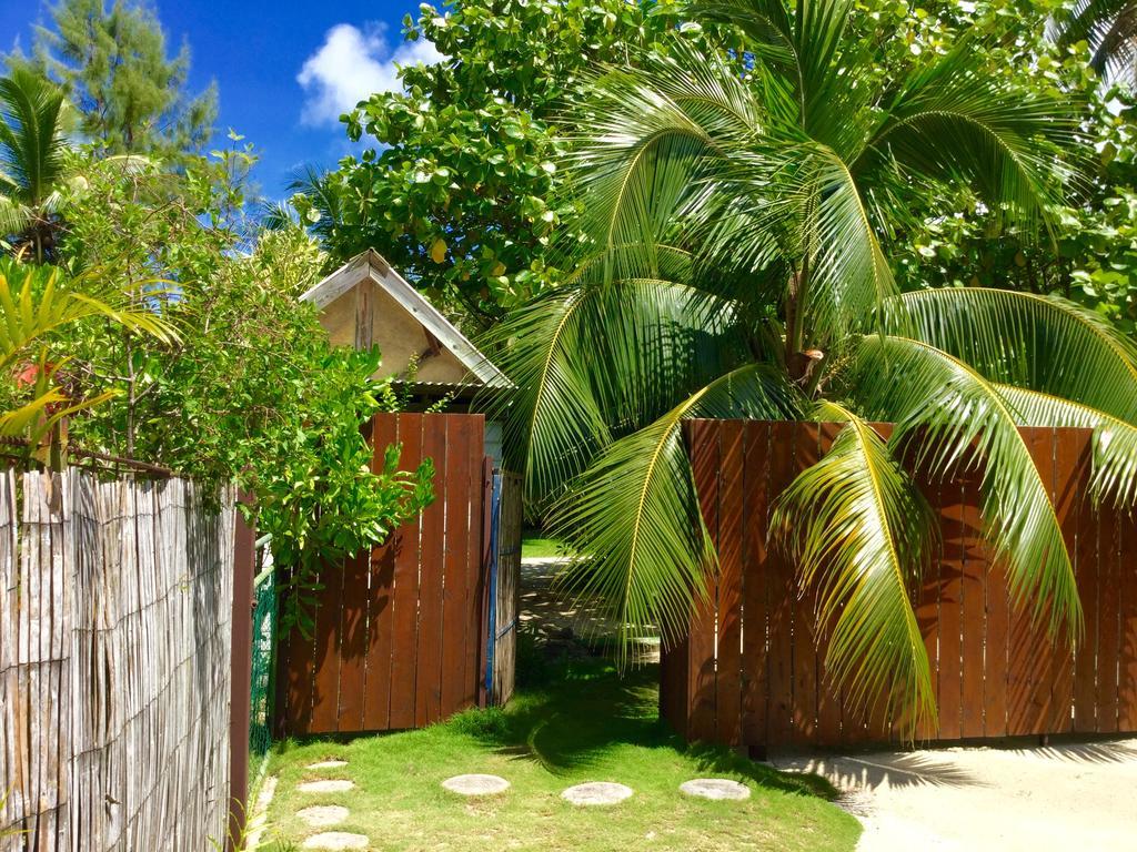 Fare Maeva Moorea Hotel Teavaro Екстериор снимка